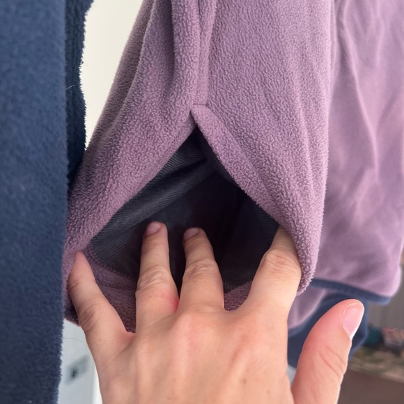 Patagonia Girls Fleece Hooded Jacket - Picture 2 of 5